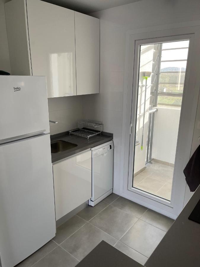Sunny Apartment In Denia With Outdoor Swimming Pool And Garage Parking Place Included, 300M From The Sandy Beach Eksteriør billede